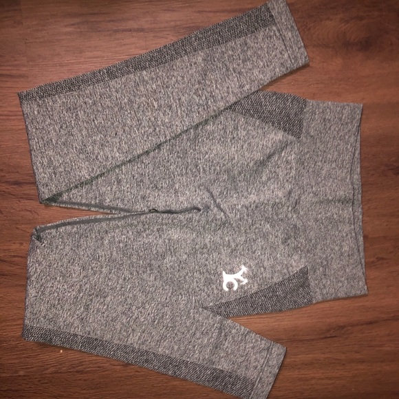 Yaht club leggings size small - Picture 2 of 3
